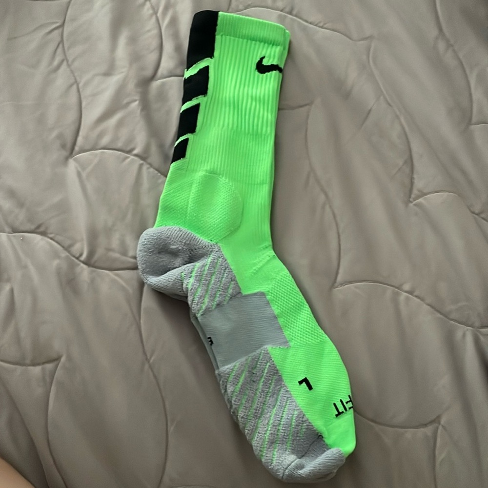 Like New Nike Hyper Elite Socks L